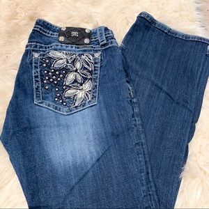 Miss Me// boot cut jeans sz 34
